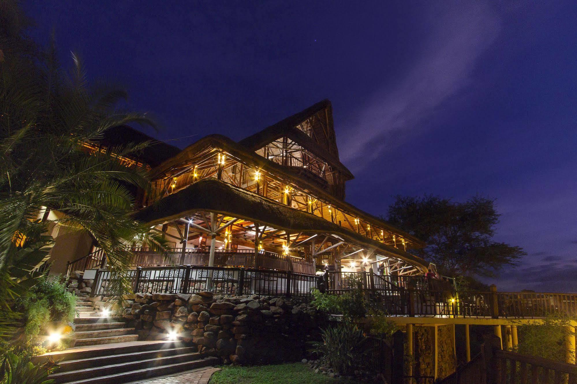 Safari Hotel Victoria Falls